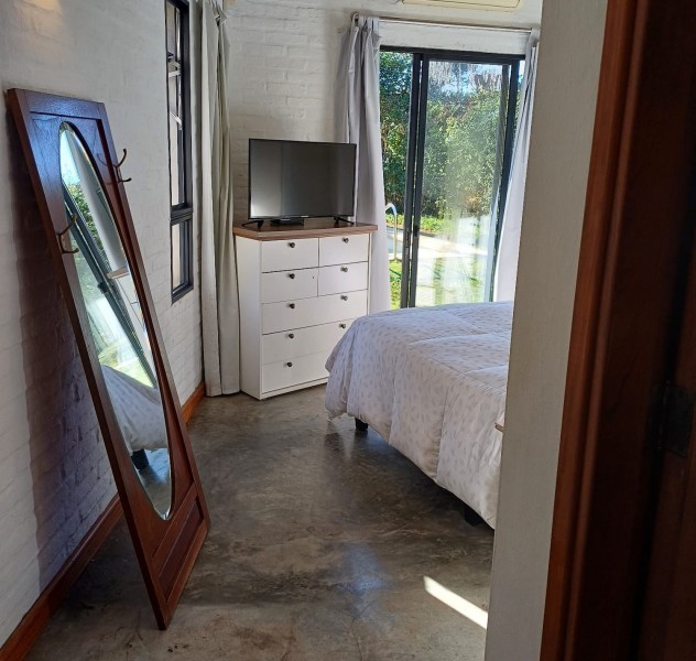 Casa en alquiler sobre Montoya, La Barra.